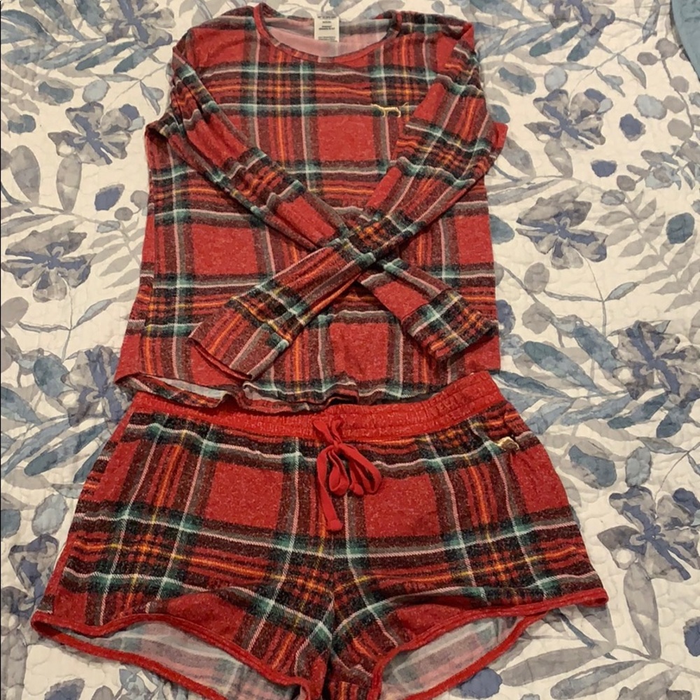 PINK Victoria’s Secret sleepwear
